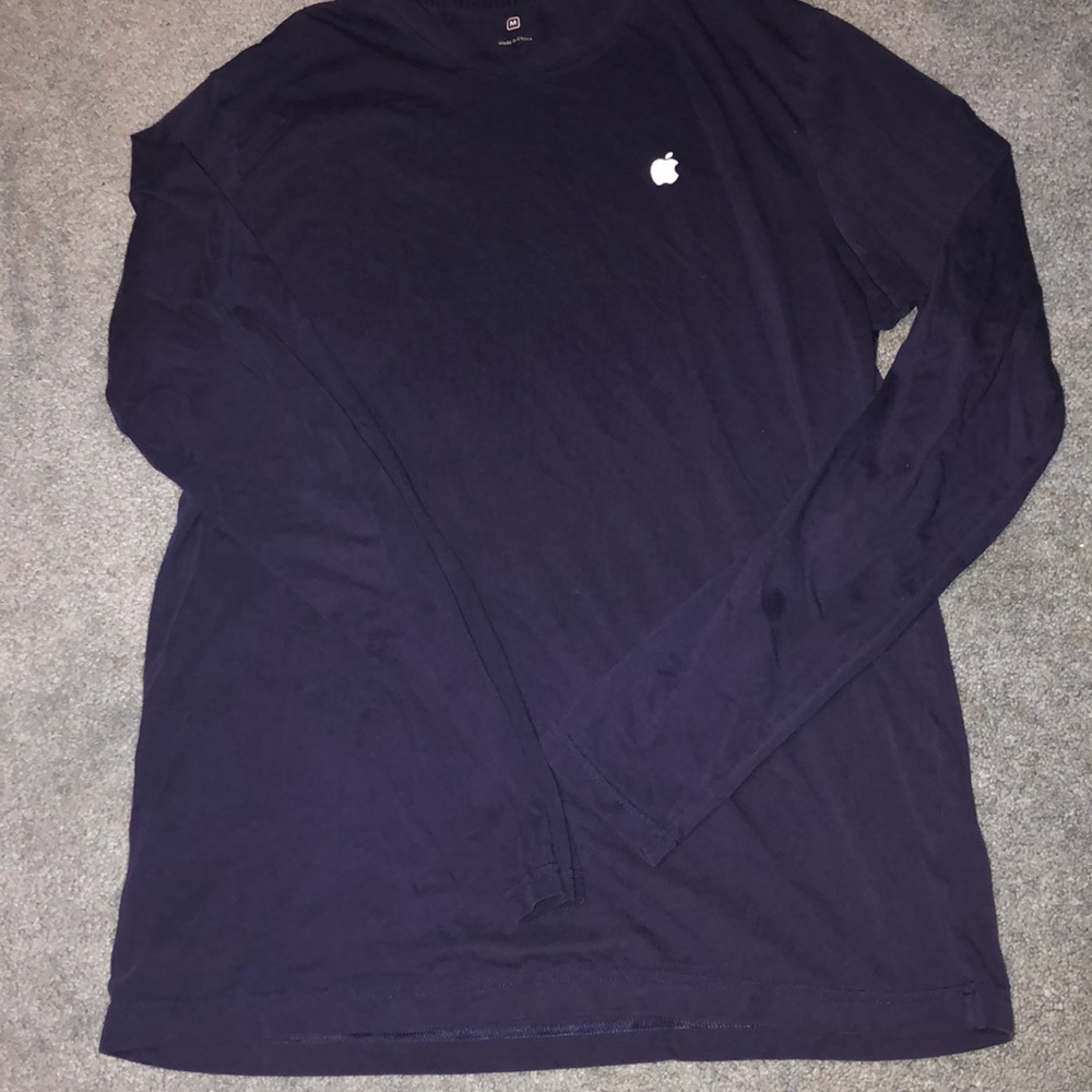 Apple tshirt unisex